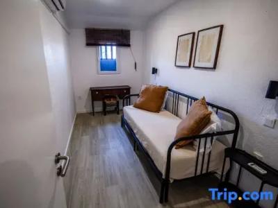 Baan Ratchiangsaen - 145