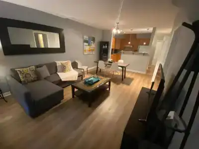 ApartHotelMontreal by Les Terrasses Saint Urbain 2225I2 - 47