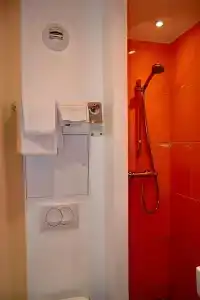 ibis Styles Paris Cadet Lafayette - 23