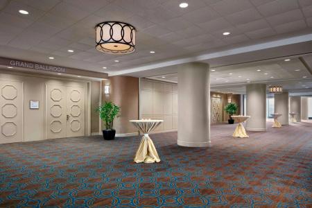 Sheraton New Orleans - 32