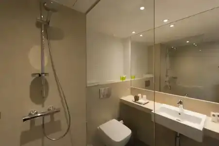 Holiday Inn Frankfurt Airport, An Ihg - 49