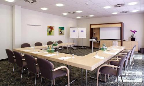 Holiday Inn Express Baden-Baden, An Ihg - 10