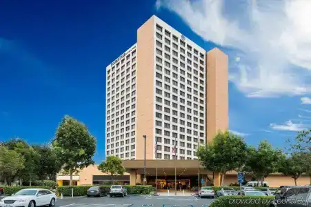 DoubleTree by Hilton Anaheim/Orange County - 0