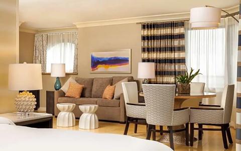 The Waterfront Beach Resort, A Hilton - 50