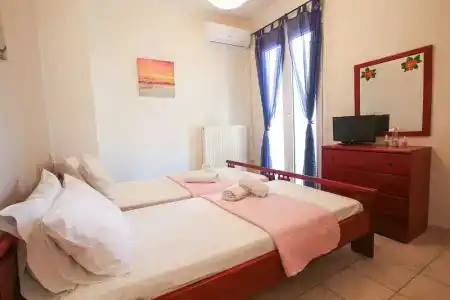 s&c Kosmos Beach Resort - 90