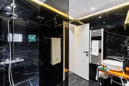 La Suite Boutique - 239