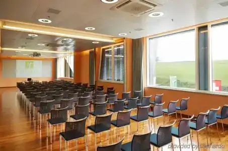 Holiday Inn Bern Westside, An Ihg - 10