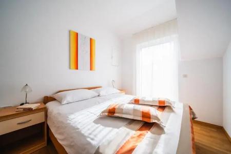 Pervanovo with Free Parking - 33