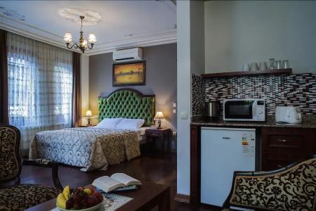 Atam Suites - 90
