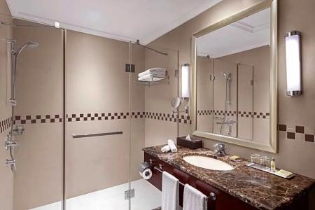 DoubleTree by Hilton Ras Al Khaimah - 74