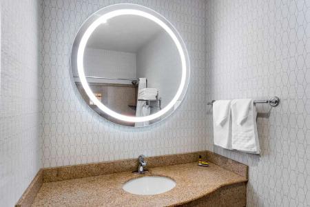 Best Western Plus Abbey Inn - 96