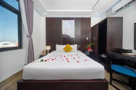 The Palm - 28