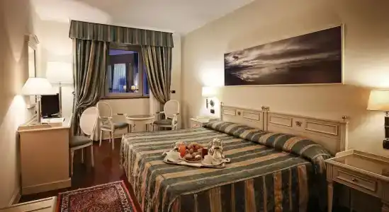 Savoy Palace - 81