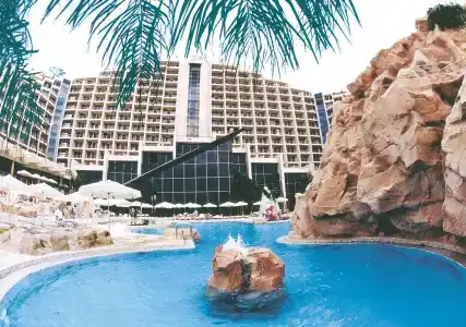 Dan Eilat - 13