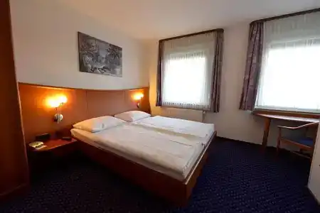 Trollinger Hof - 3