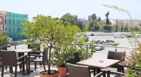 Lux Vlore - 9