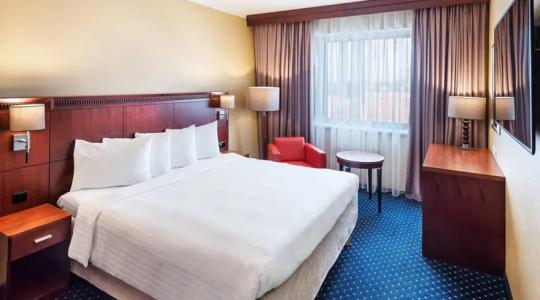 Courtyard by Marriott Prague City - 24