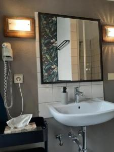 Hostel Lollis Homestay Dresden - 93