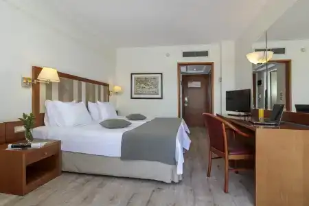 Best Western Plus Plaza - 6
