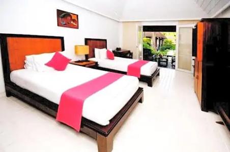 Iyara Beach and Plaza - 61