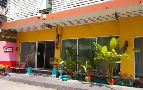 is boutique huahin - 0