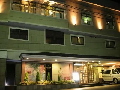 Leo Plaza - 18