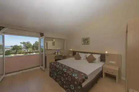 Asdem Park Otel - 4