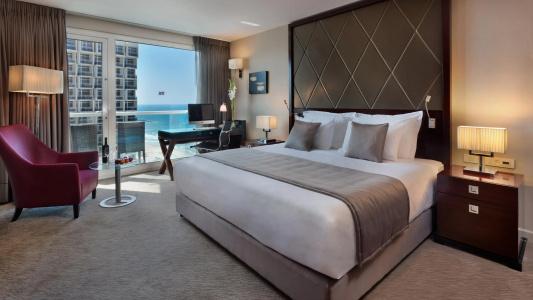 Crowne Plaza Tel Aviv Beach, An Ihg - 3