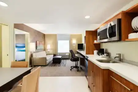 Home2 Suites By Hilton West - 40