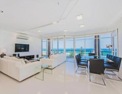 Oceana On Broadbeach - 216
