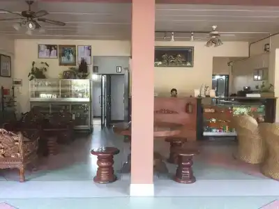 Srisomthai - 25