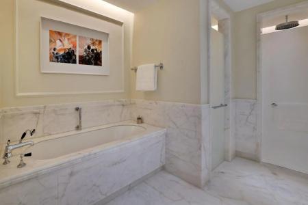 The Ritz-Carlton, Amman - 17