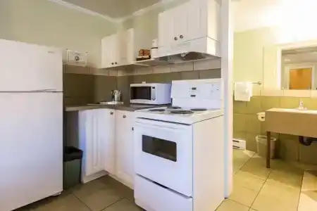 Oasis Inn - 27