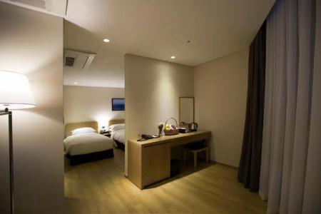 Best Western Haeundae - 78