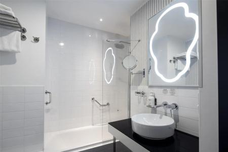 Best Western Premier Chc Airport - 40