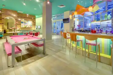 Hampton Inn & Suites by Hilton Miami Downtown/Brickell - 25