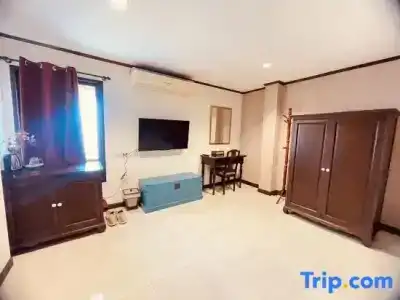 Na Thapae - 92