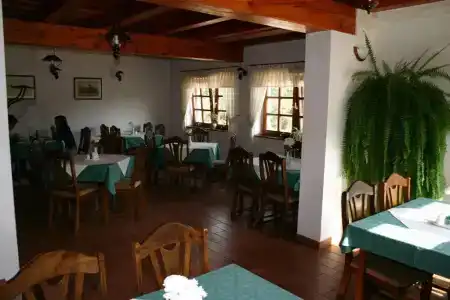 Kádárta Vendéglő Panzió - 5