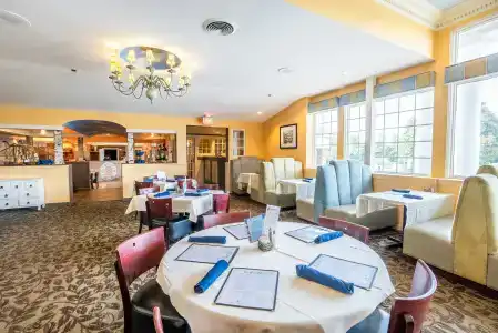 Senator Inn & Spa - 13