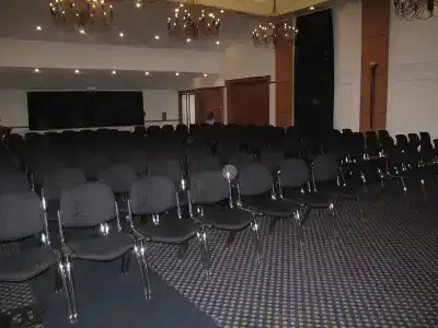Plymouth International - 14
