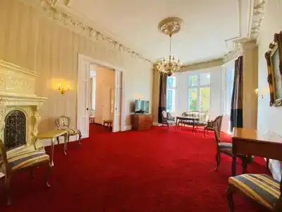 Kaiserhof Deluxe - 128