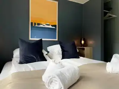 Emma Gjestehus - 1