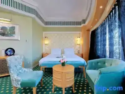 Nanjing Grand - 71