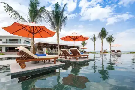 Cam Ranh Riviera Beach Resort & Spa - 17