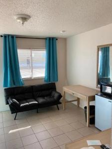 Surfside - - 49