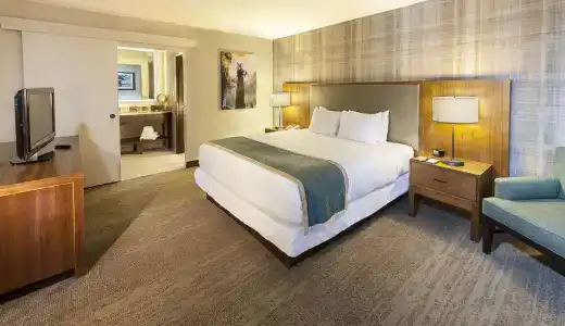 DoubleTree by Hilton - The Yarrow - 38