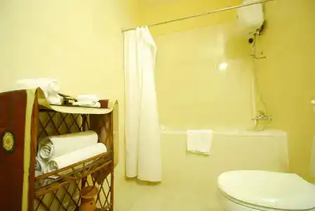Shining Angkor Boutique - 8