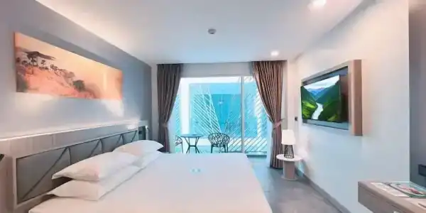Araya Beach Patong - 88