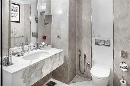 Hilton Alexandria Corniche - 75