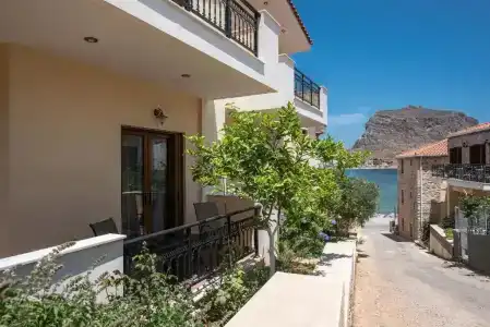 Cyrenia Guesthouse - 51